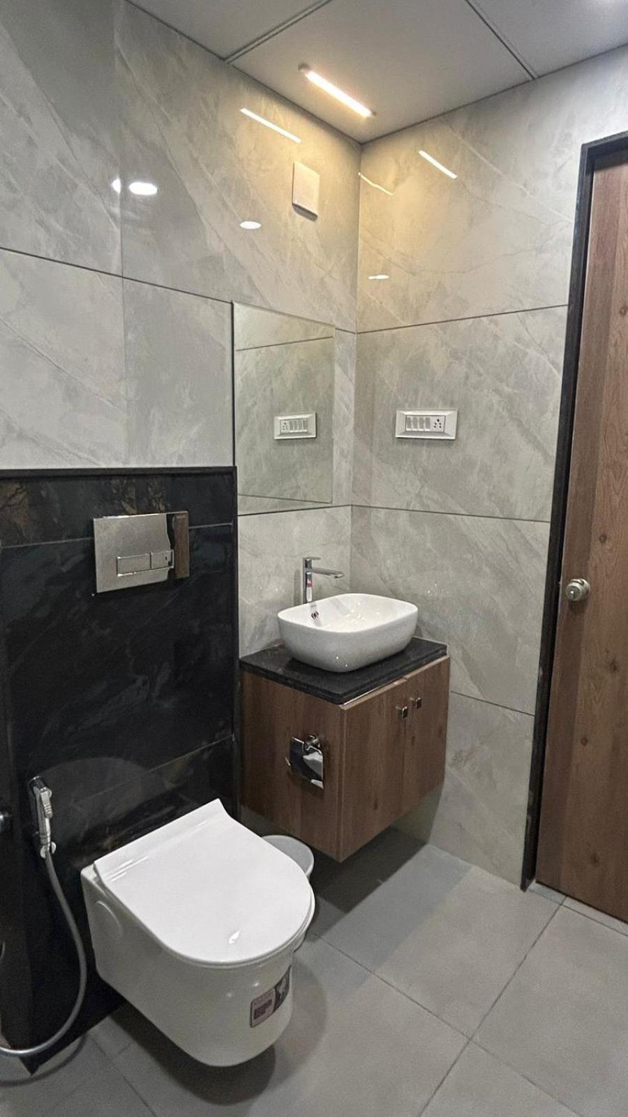 Hotel Holiday Icon Dwārka Dış mekan fotoğraf