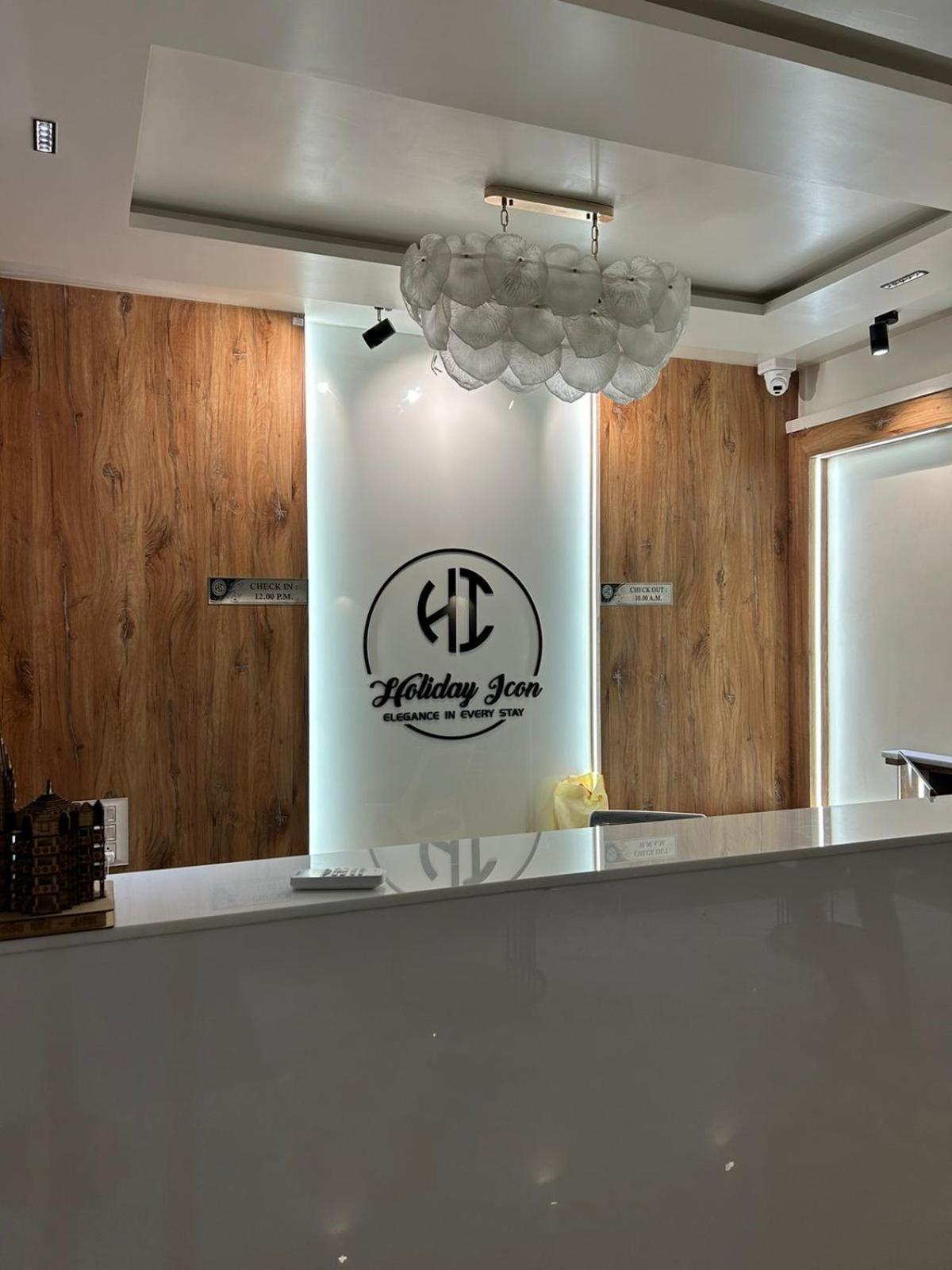 Hotel Holiday Icon Dwārka Dış mekan fotoğraf